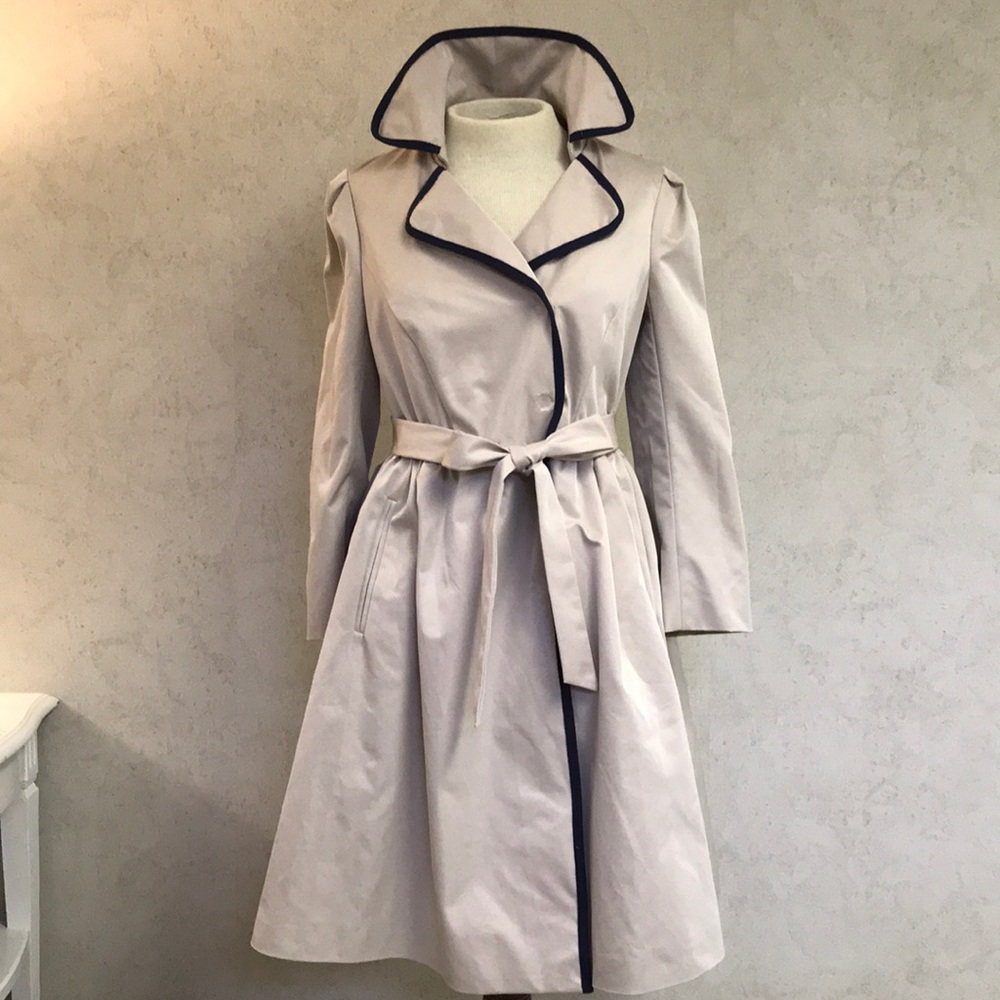 Elevenses Raincoat.